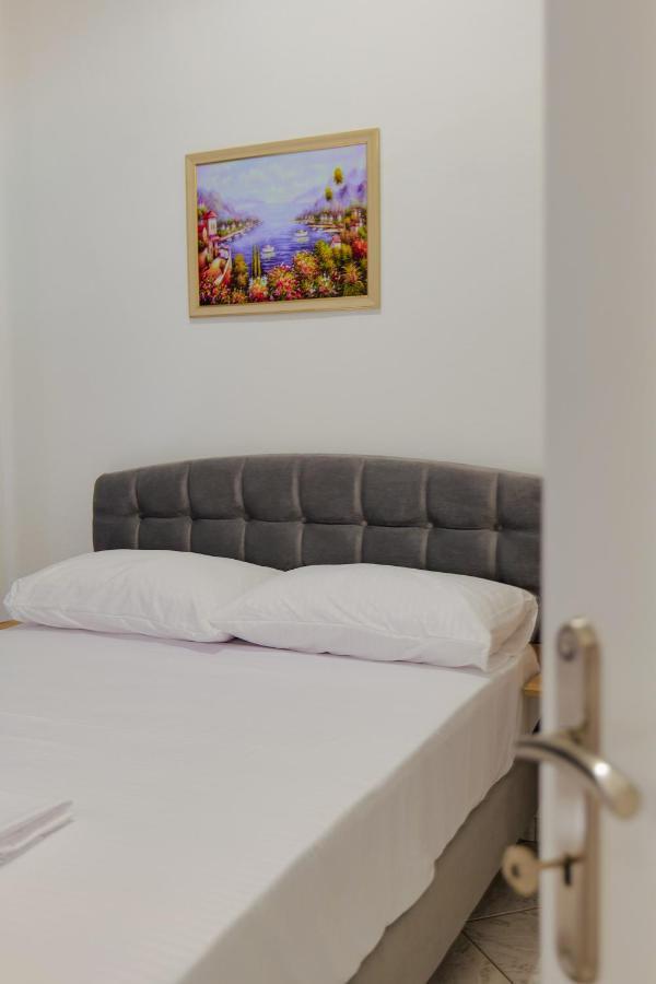Hotel Casamia Sarandë 外观 照片