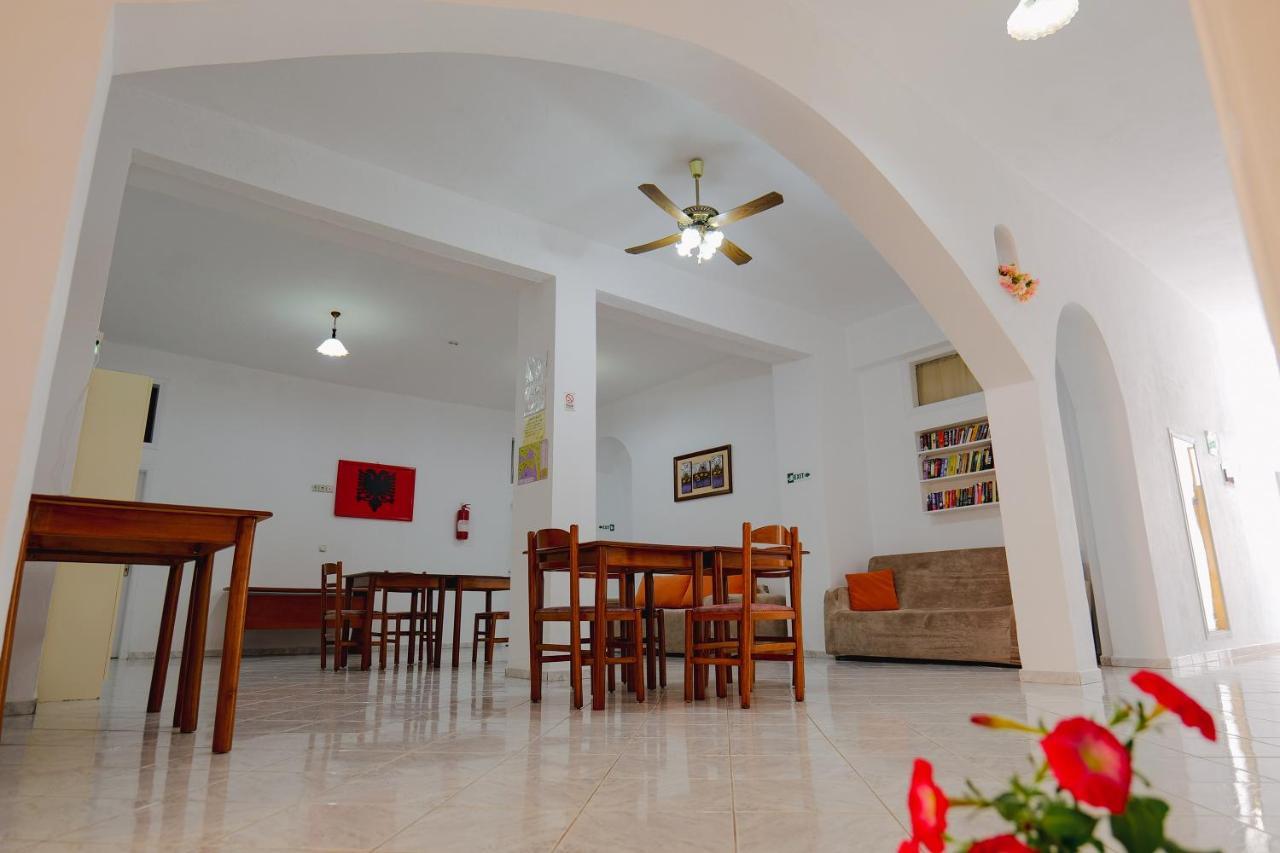 Hotel Casamia Sarandë 外观 照片