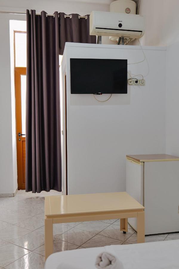 Hotel Casamia Sarandë 外观 照片