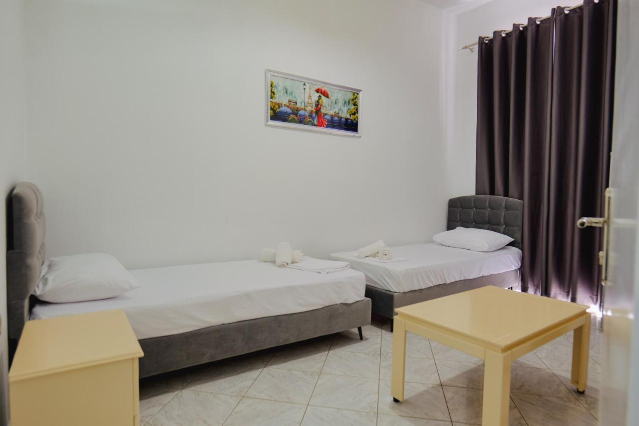 Hotel Casamia Sarandë 外观 照片